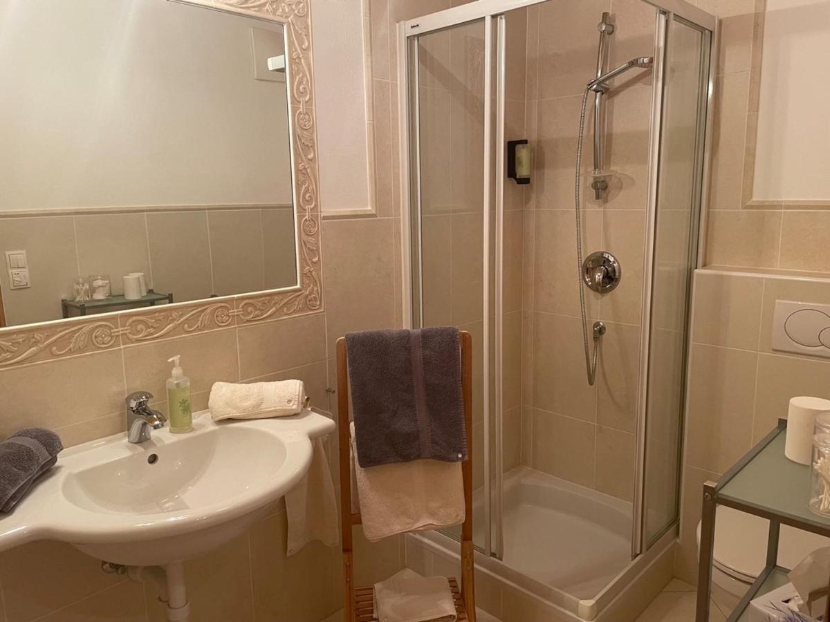 Residenz Am Berg Apartment ยอคแบร์ก ภายนอก รูปภาพ